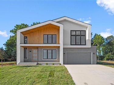 2718 NW 84th Terrace, Kansas City, MO 64154