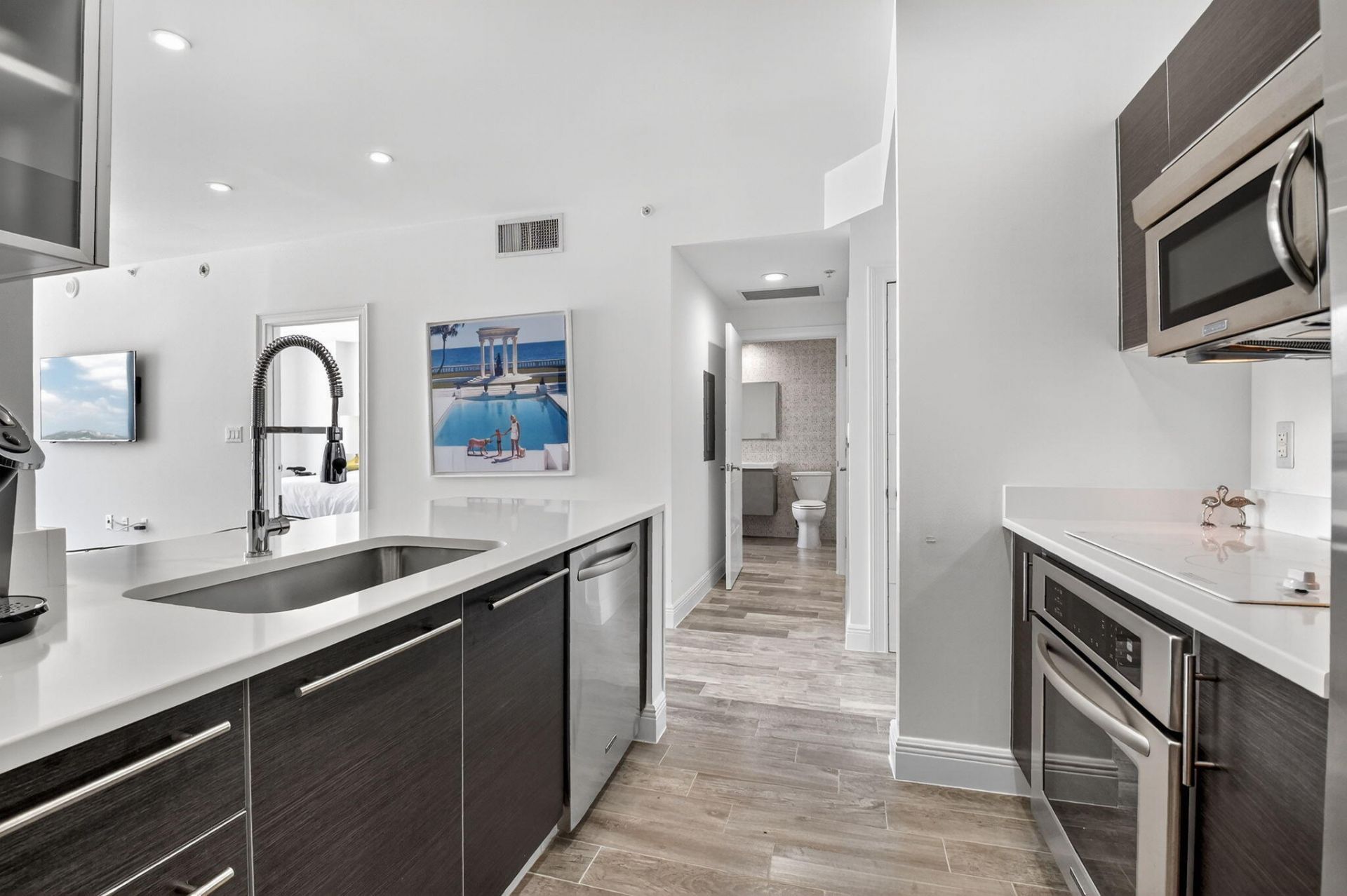 550 Okeechobee Boulevard, Unit 1221, West Palm Beach, FL 33401 Photo