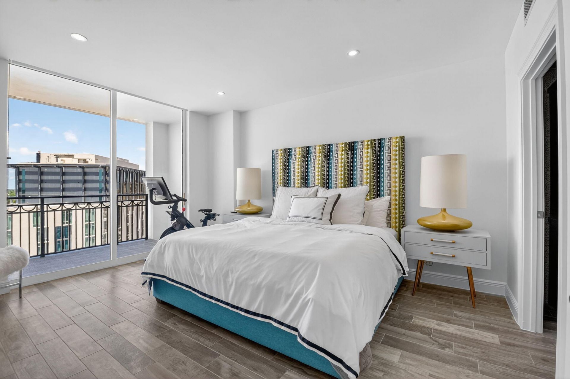 550 Okeechobee Boulevard, Unit 1221, West Palm Beach, FL 33401 Photo