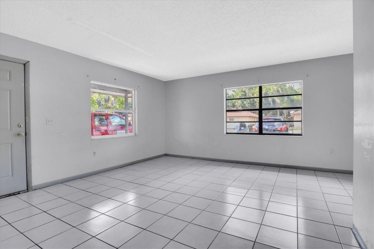 2464 Chestnut Woods Drive, Lakeland, FL 33815 Photo