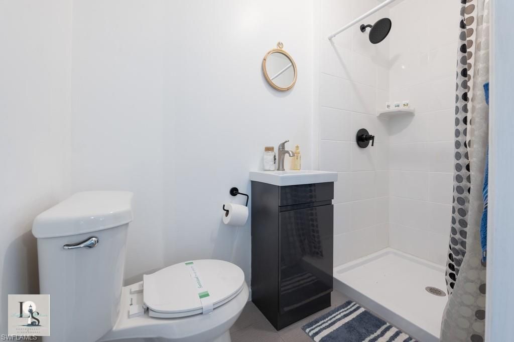 5209 Western Dr, Saint James City, FL 33956 Photo