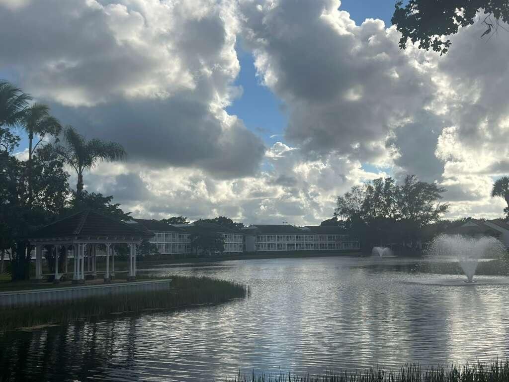 101 Cypress Point Drive, Unit 101, Palm Beach Gardens, FL 33418 Photo