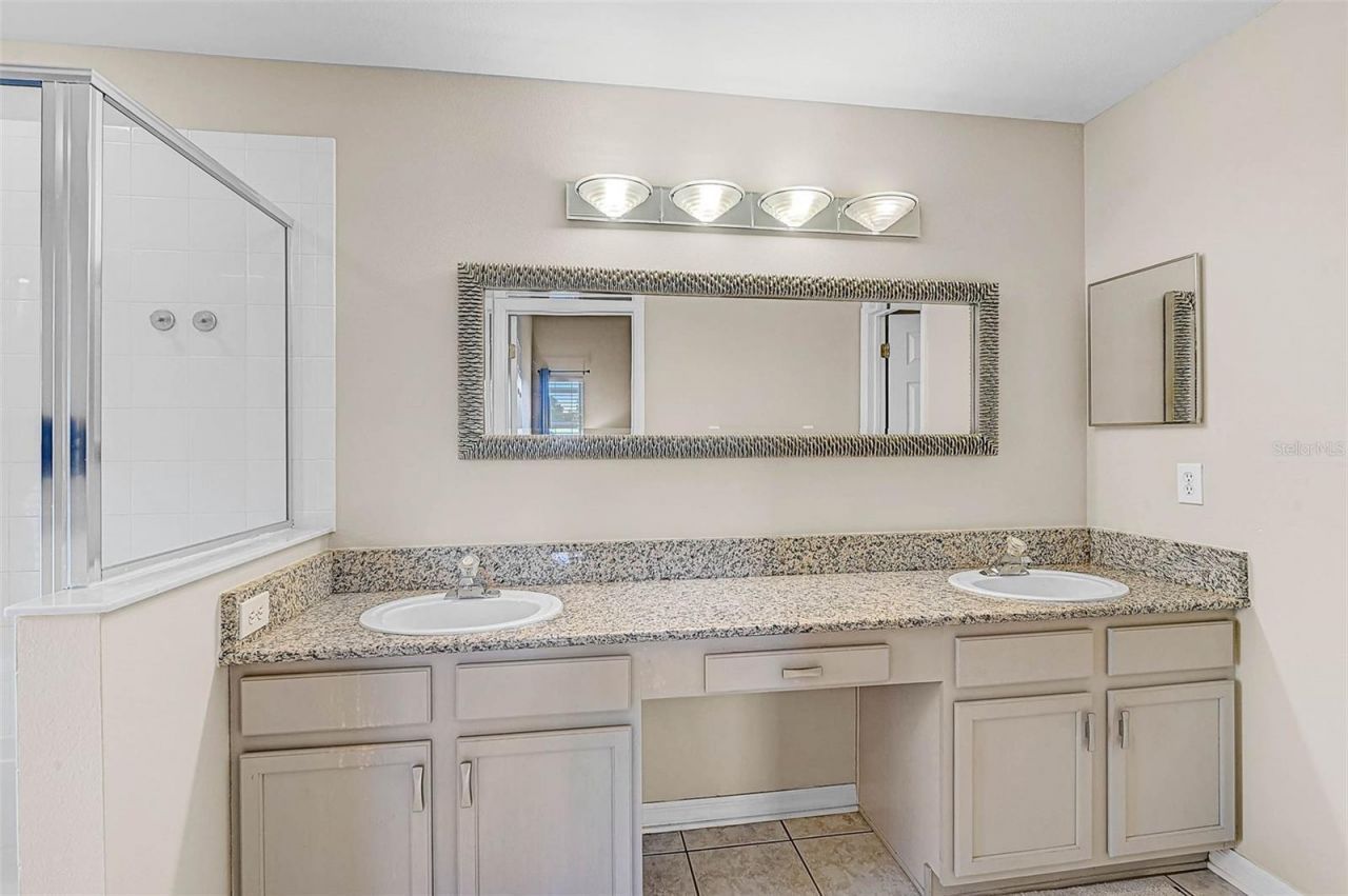 4640 Sanibel Way, Bradenton, FL 34203 Photo