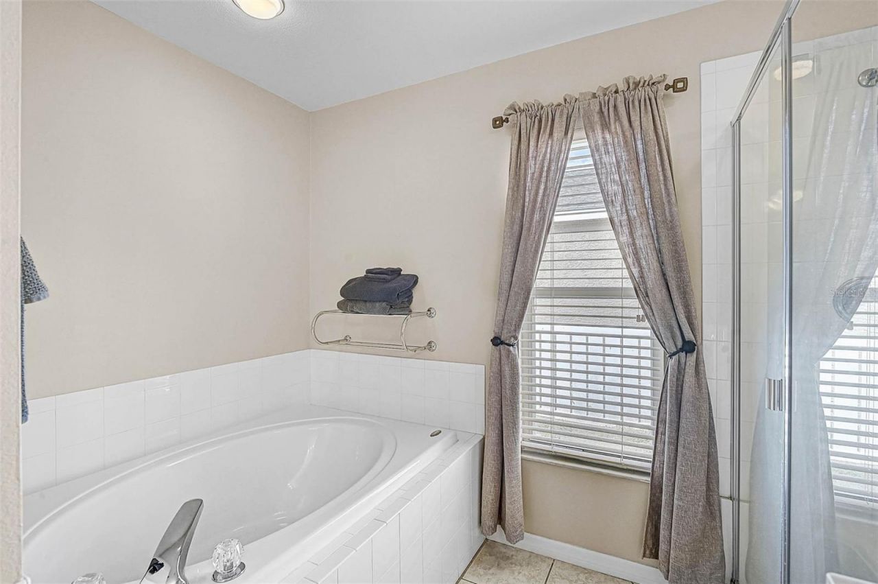 4640 Sanibel Way, Bradenton, FL 34203 Photo