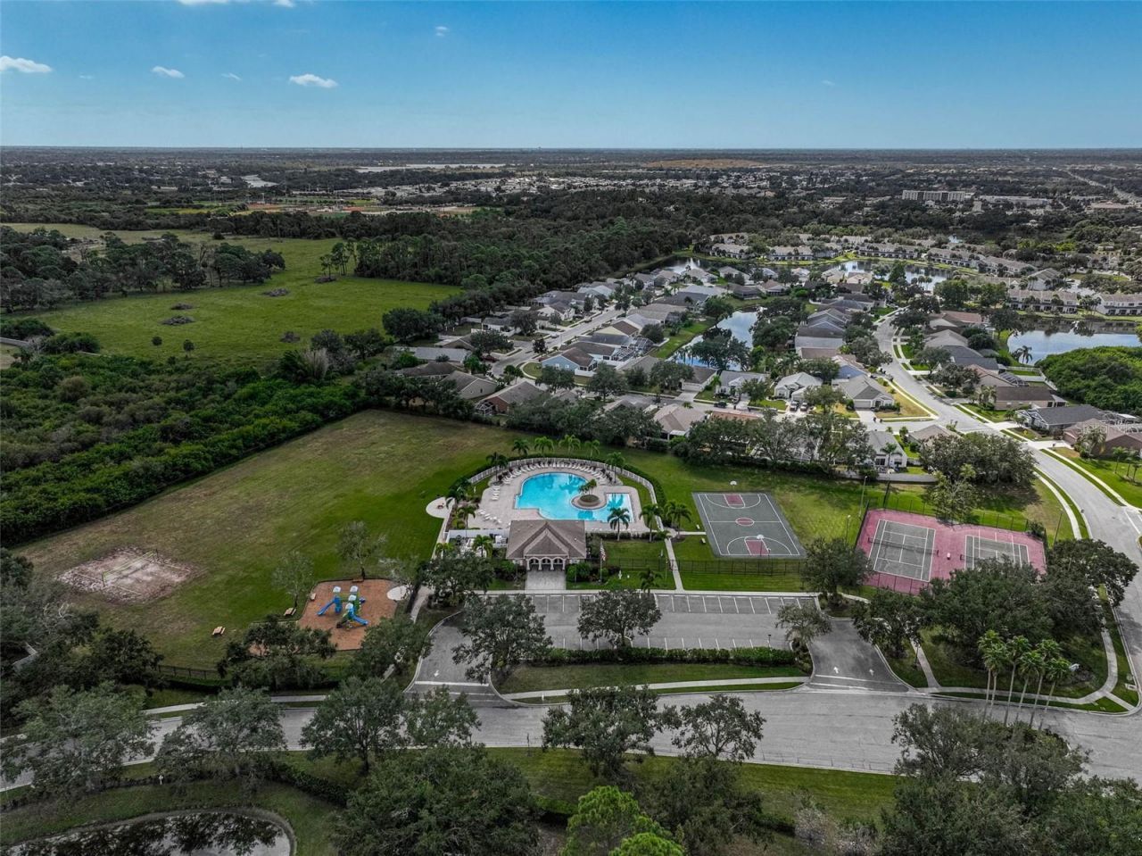 4640 Sanibel Way, Bradenton, FL 34203 Photo