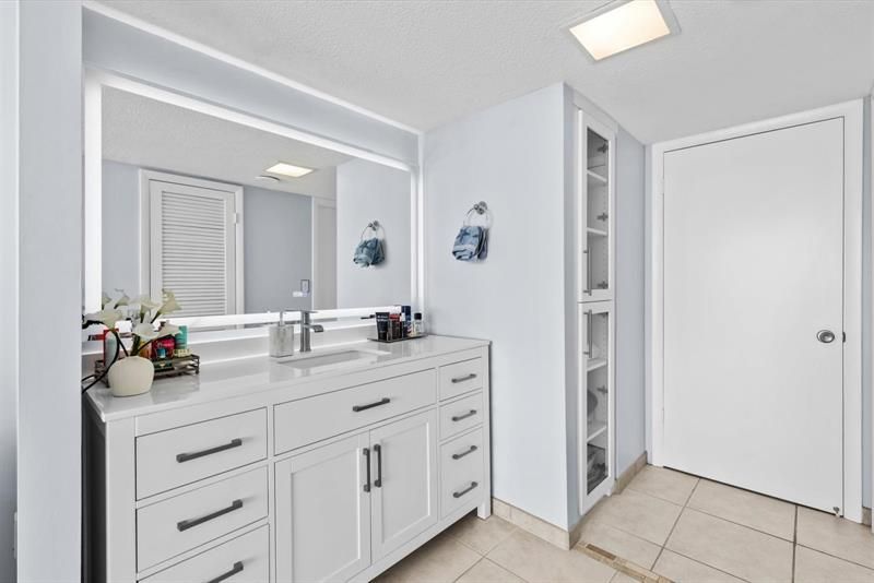 10410 S Ocean Drive, Unit 908, Jensen Beach, FL 34957 Photo