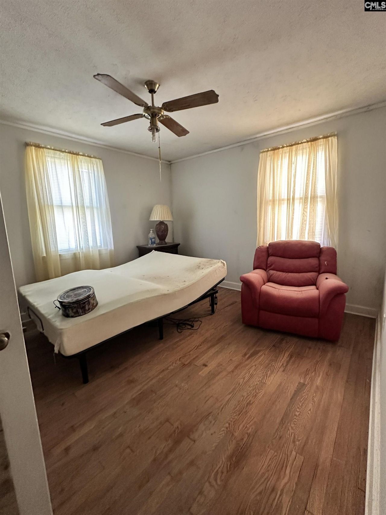 1544 Central Street Photo 12