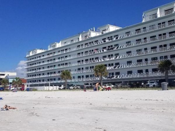 8470 W GULF BOULEVARD, Unit 304, TREASURE ISLAND, FL 33706