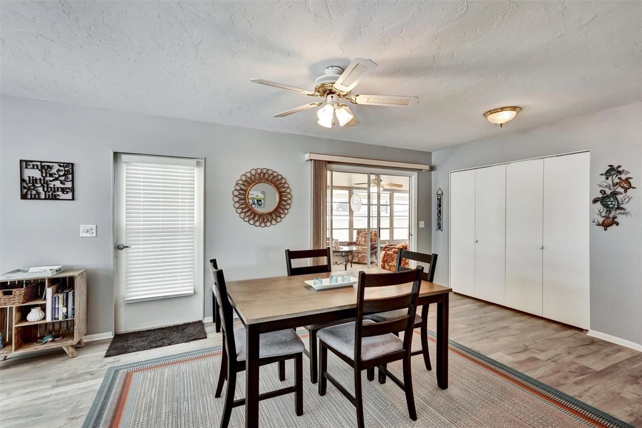 10315 Cortez Road W, Unit 19H, Bradenton, FL 34210 Photo