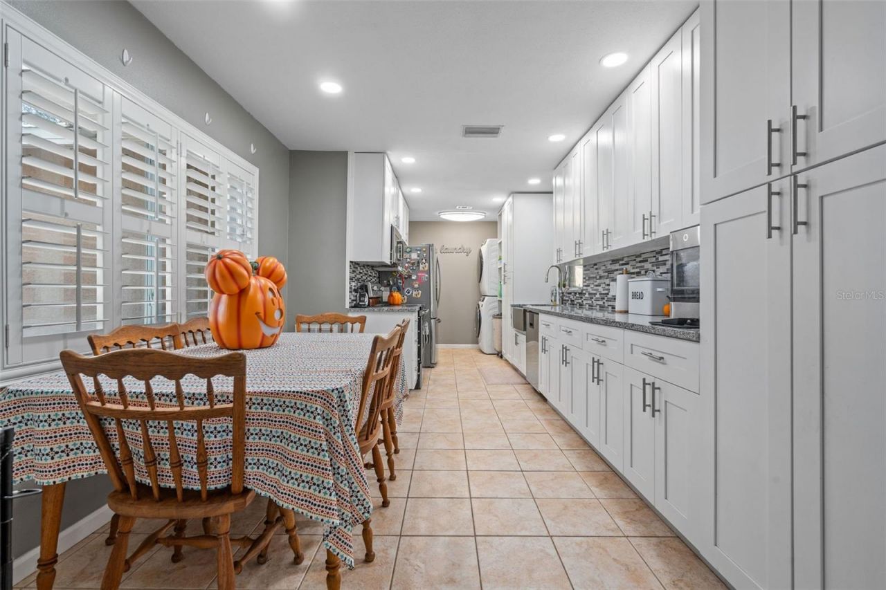 5558 57th Way N, Kenneth City, FL 33709 Photo