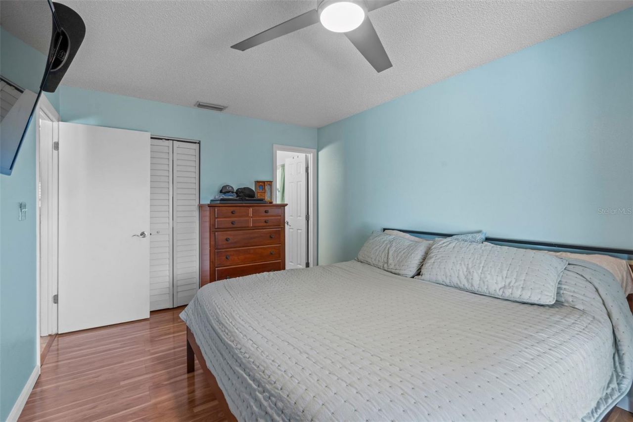 5558 57th Way N, Kenneth City, FL 33709 Photo