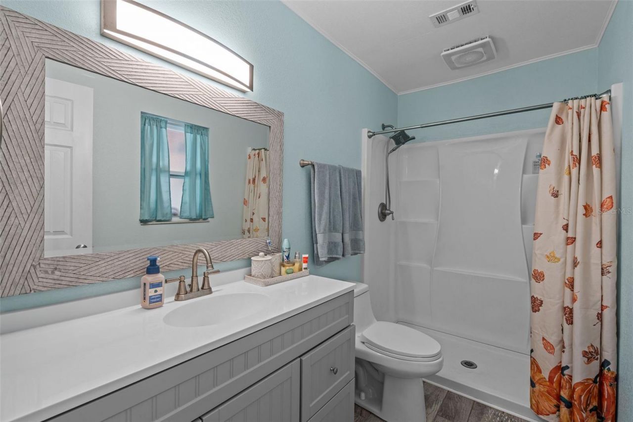 5558 57th Way N, Kenneth City, FL 33709 Photo