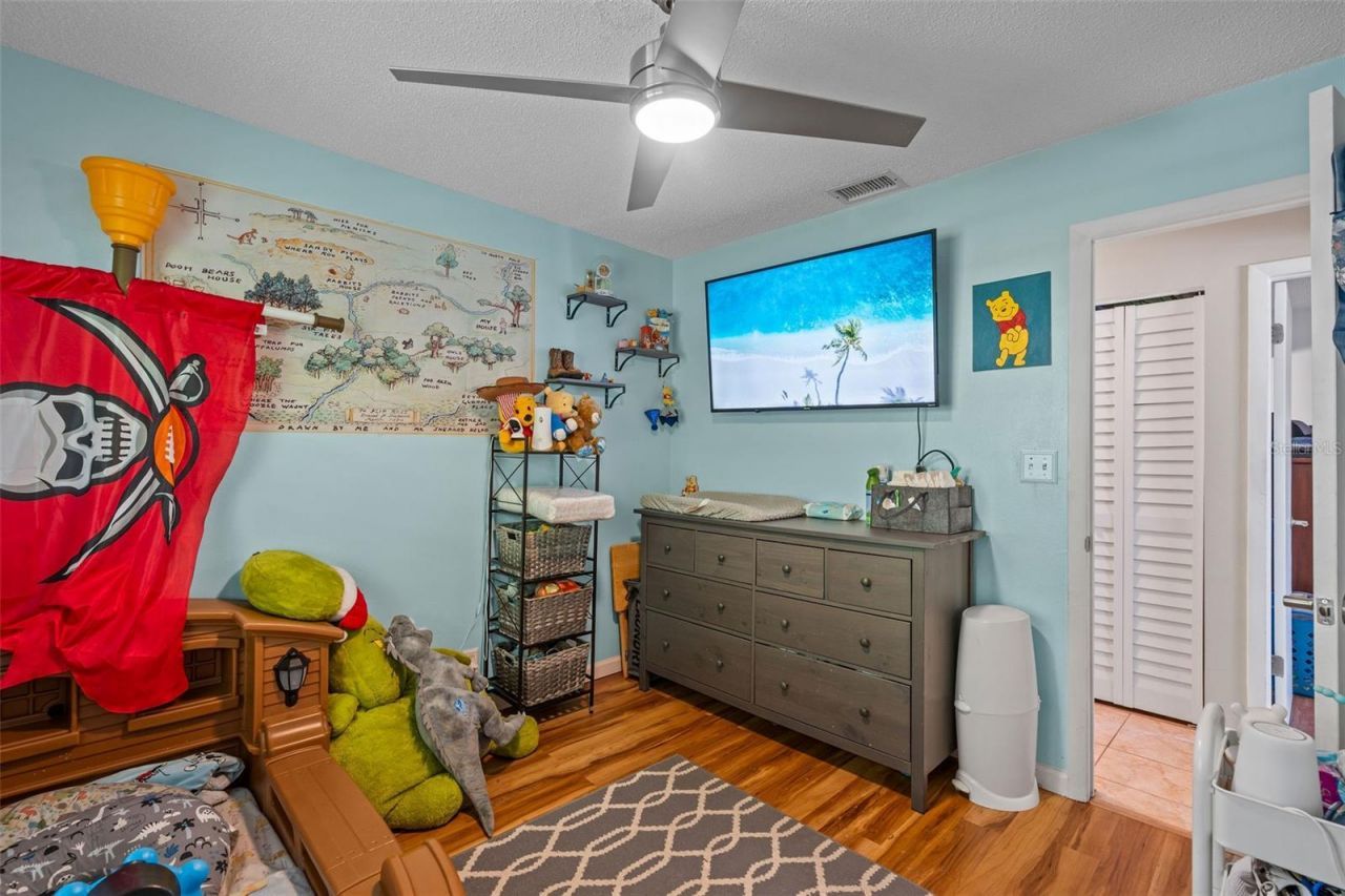 5558 57th Way N, Kenneth City, FL 33709 Photo