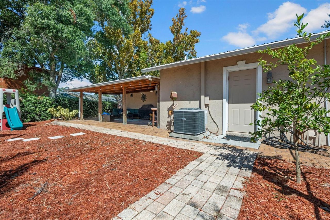 5558 57th Way N, Kenneth City, FL 33709 Photo