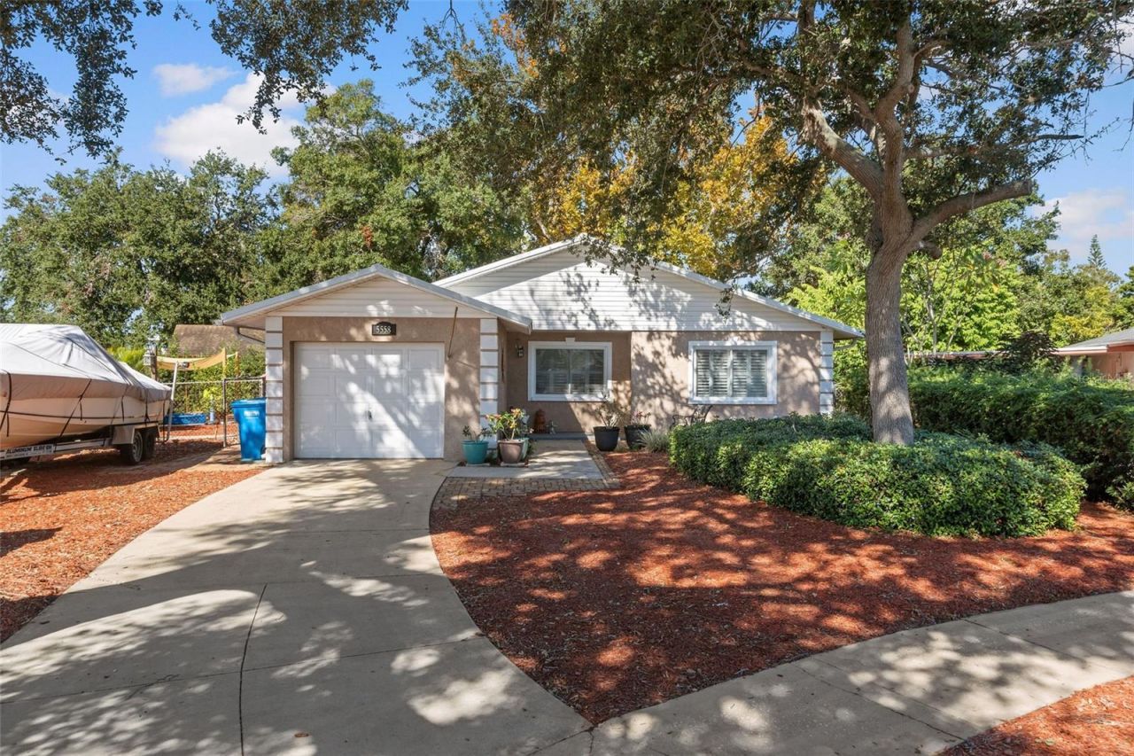 5558 57th Way N, Kenneth City, FL 33709 Photo