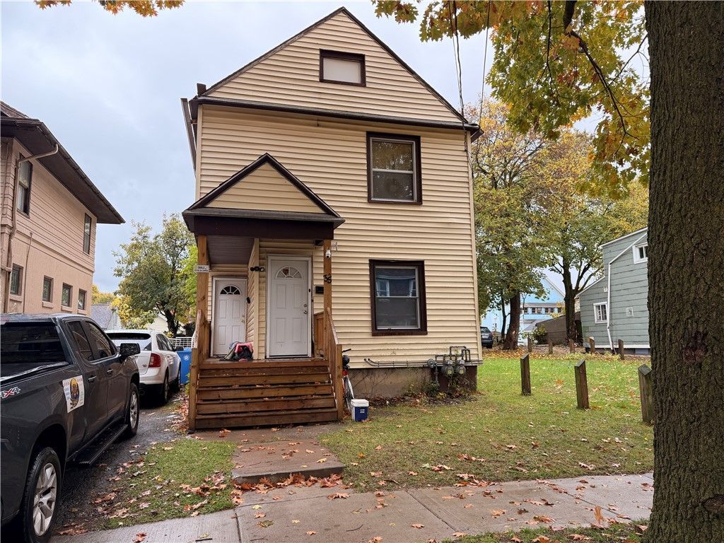 35 Curtis Street, Rochester, NY 14606 Main Photo