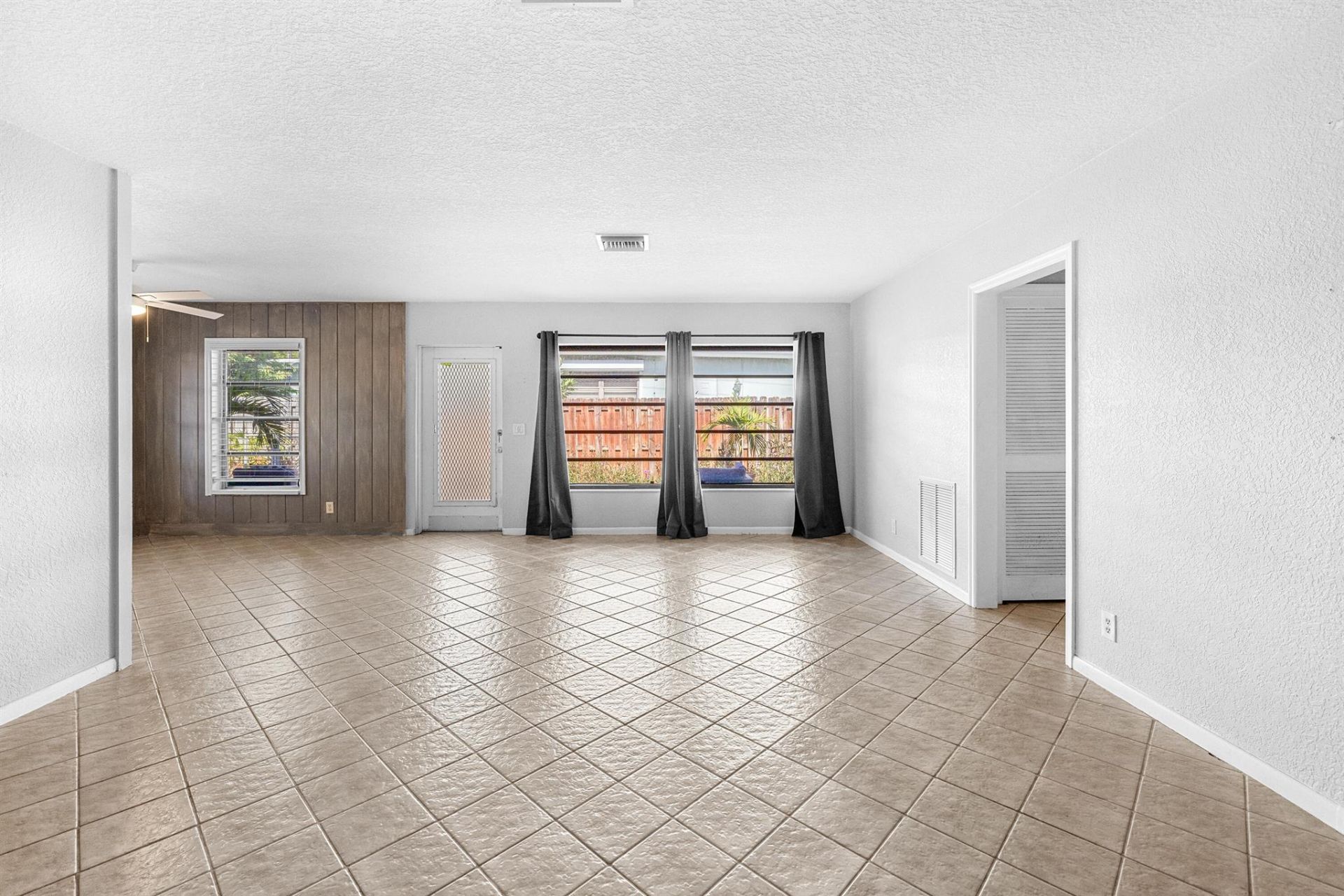 815 South Road, Boynton Beach, FL 33435 Photo