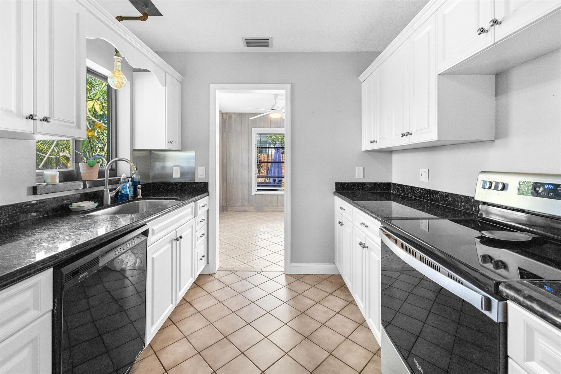 815 South Road, Boynton Beach, FL 33435 Photo