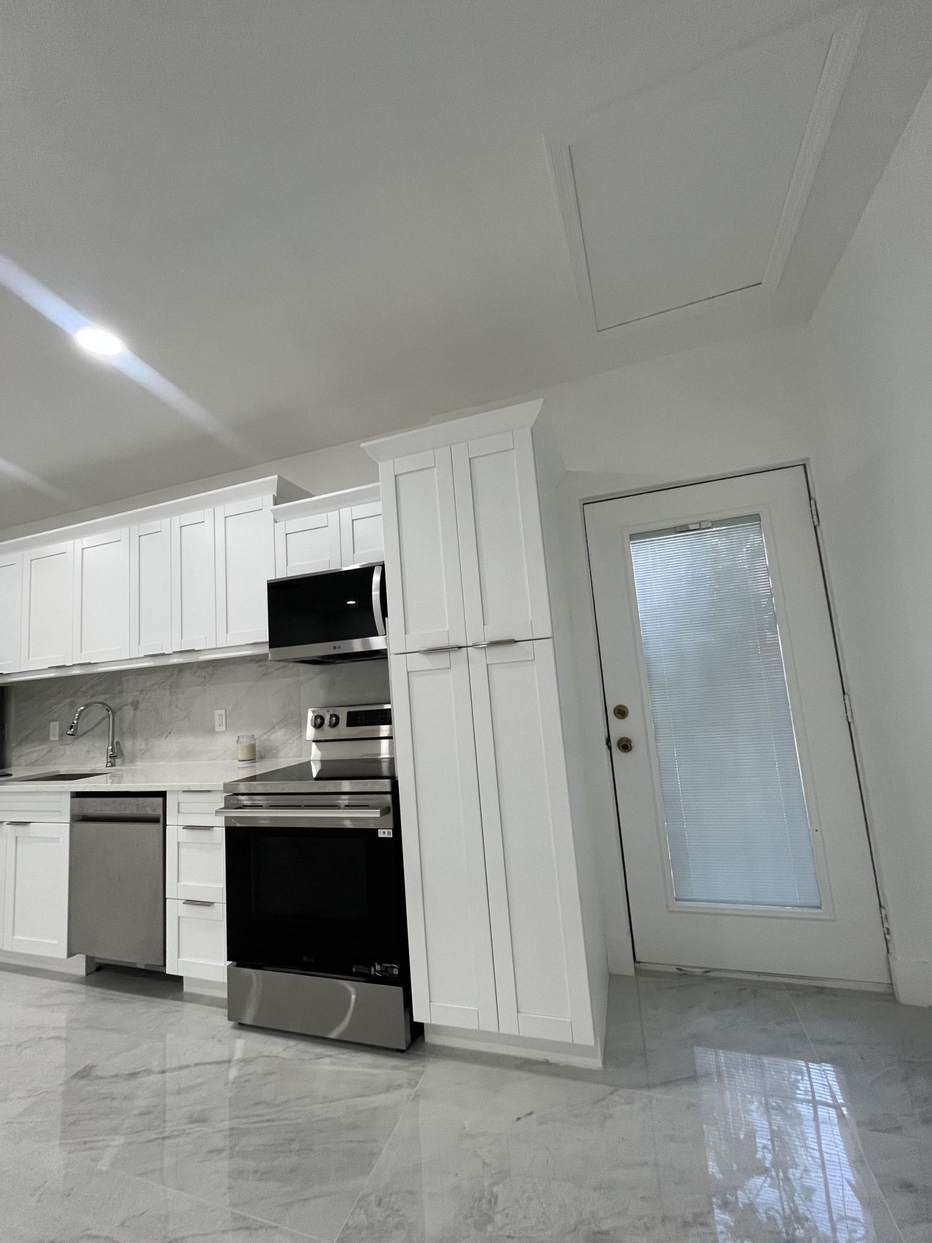 4588 Old Military Trail, West Palm Beach, FL 33417 Photo