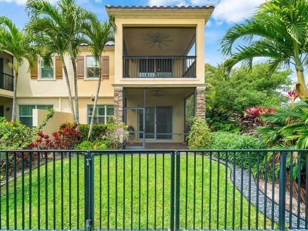 15820 Binks Pointe Terrace, Wellington, FL 33414