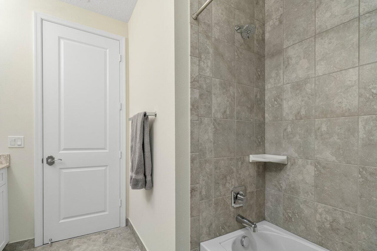 15820 Binks Pointe Terrace, Wellington, FL 33414 Photo