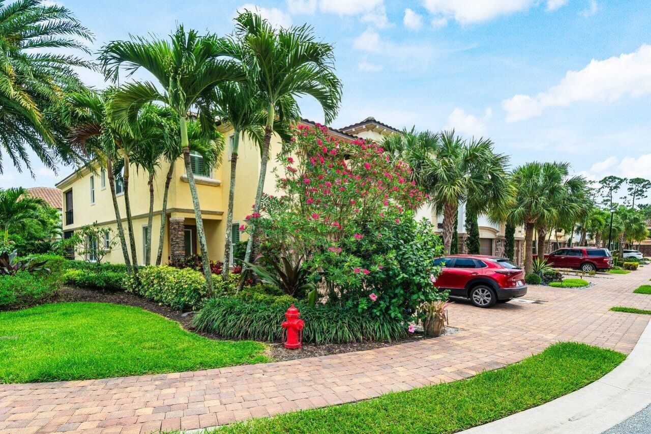 15820 Binks Pointe Terrace, Wellington, FL 33414 Photo