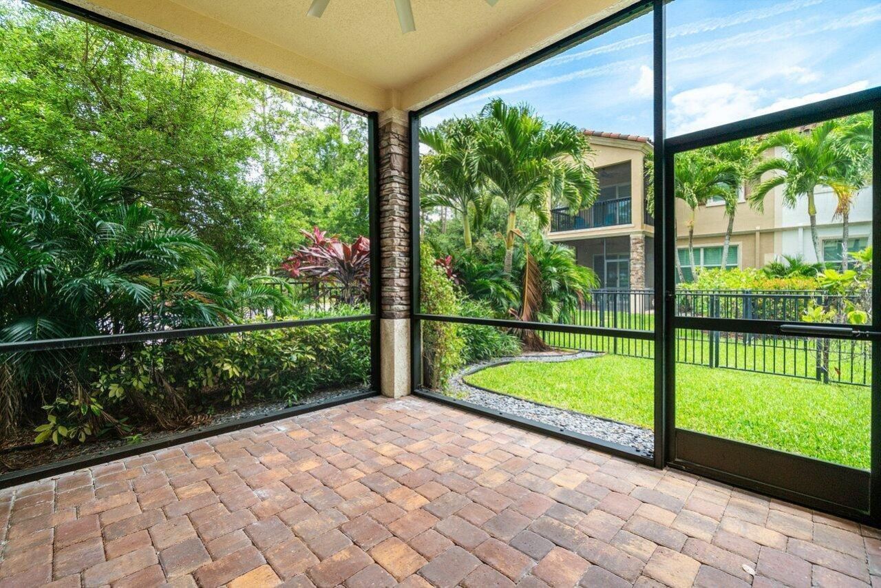 15820 Binks Pointe Terrace, Wellington, FL 33414 Photo