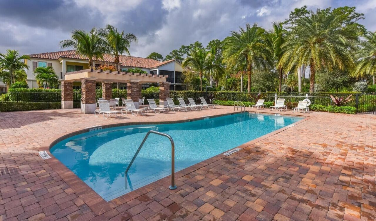 15820 Binks Pointe Terrace, Wellington, FL 33414 Photo