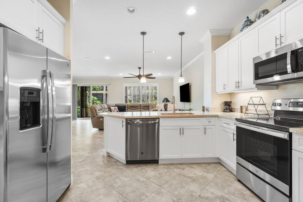 15820 Binks Pointe Terrace, Wellington, FL 33414 Photo