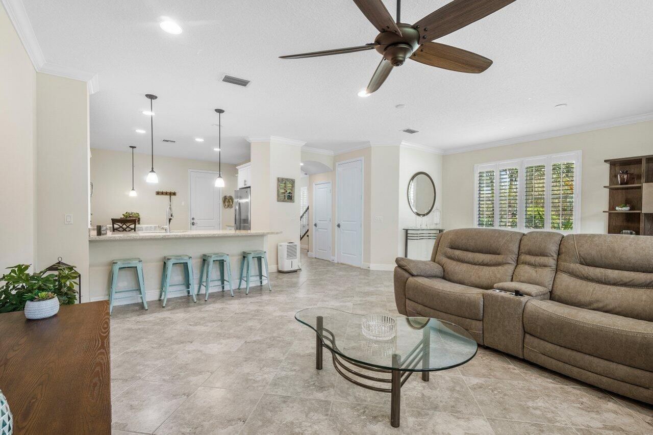 15820 Binks Pointe Terrace, Wellington, FL 33414 Photo