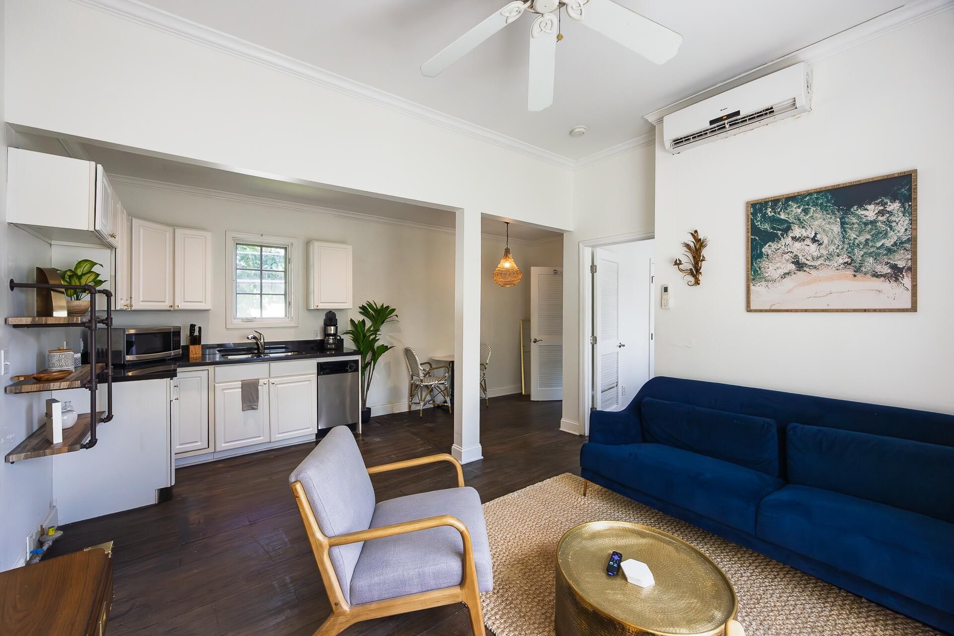 717 Forest Hill Boulevard, West Palm Beach, FL 33405 Photo