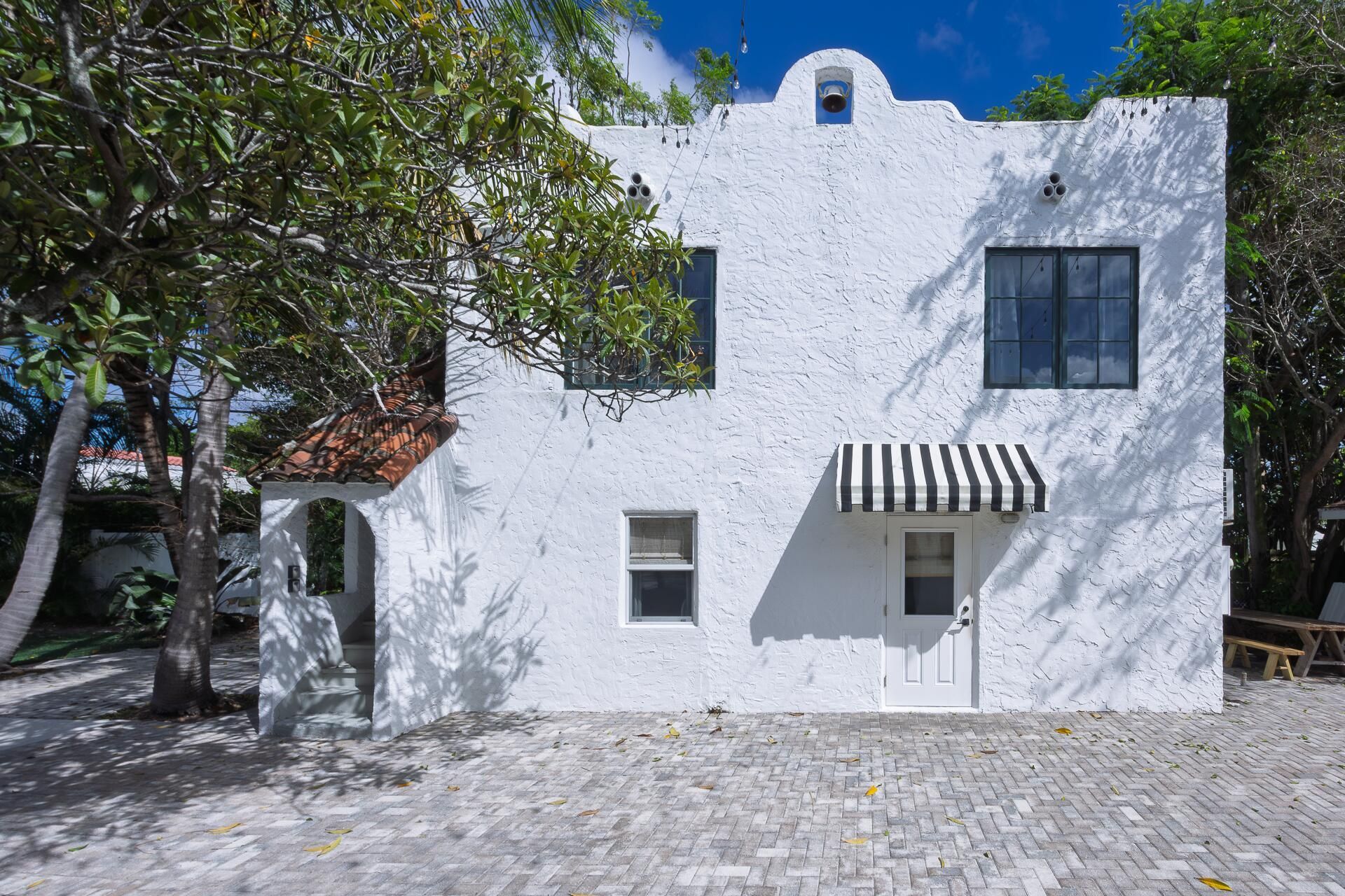 717 Forest Hill Boulevard, West Palm Beach, FL 33405 Photo