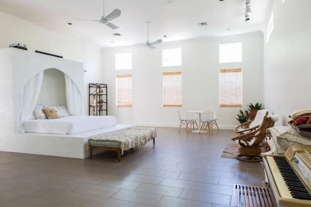 717 Forest Hill Boulevard, West Palm Beach, FL 33405 Photo