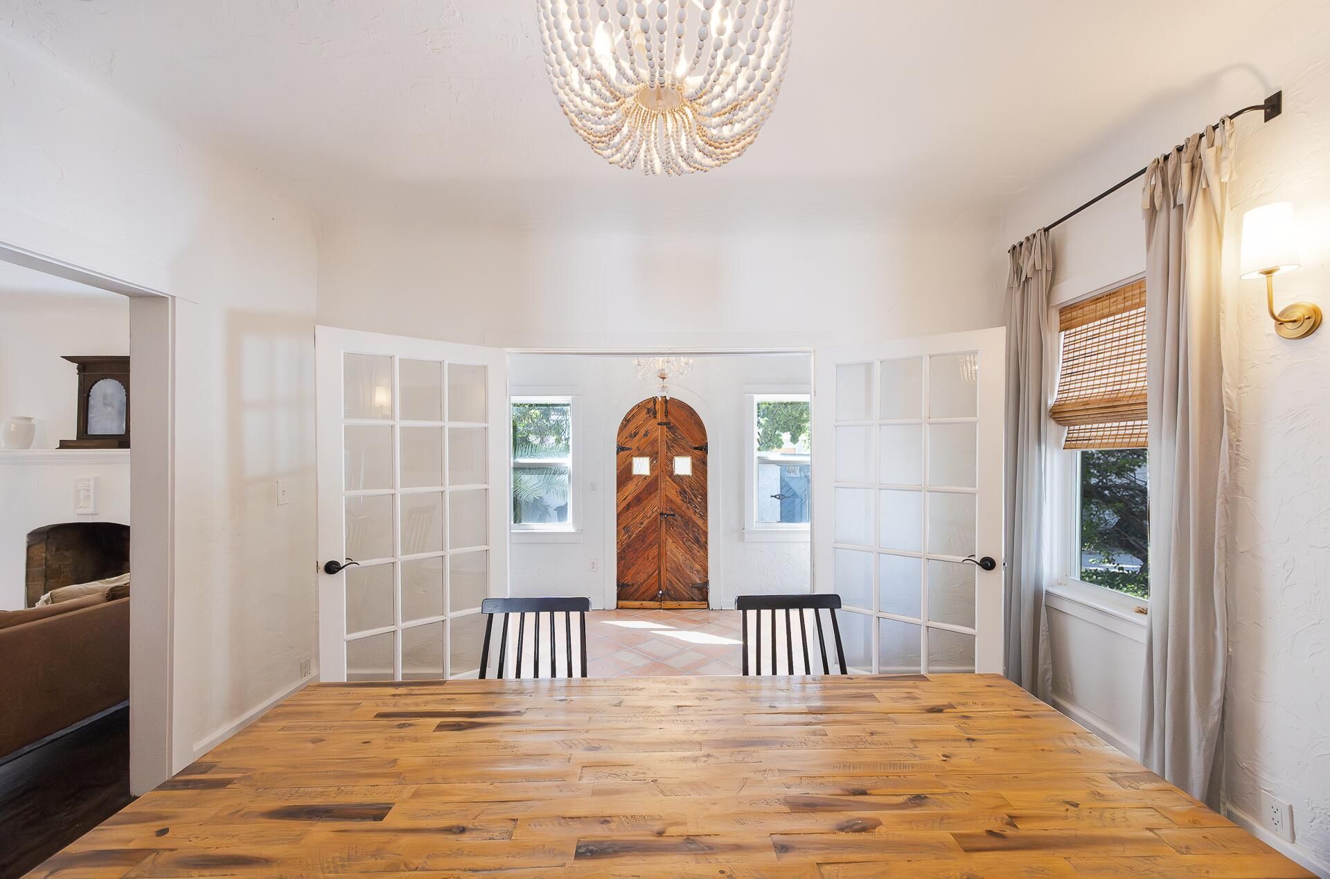 717 Forest Hill Boulevard, West Palm Beach, FL 33405 Photo