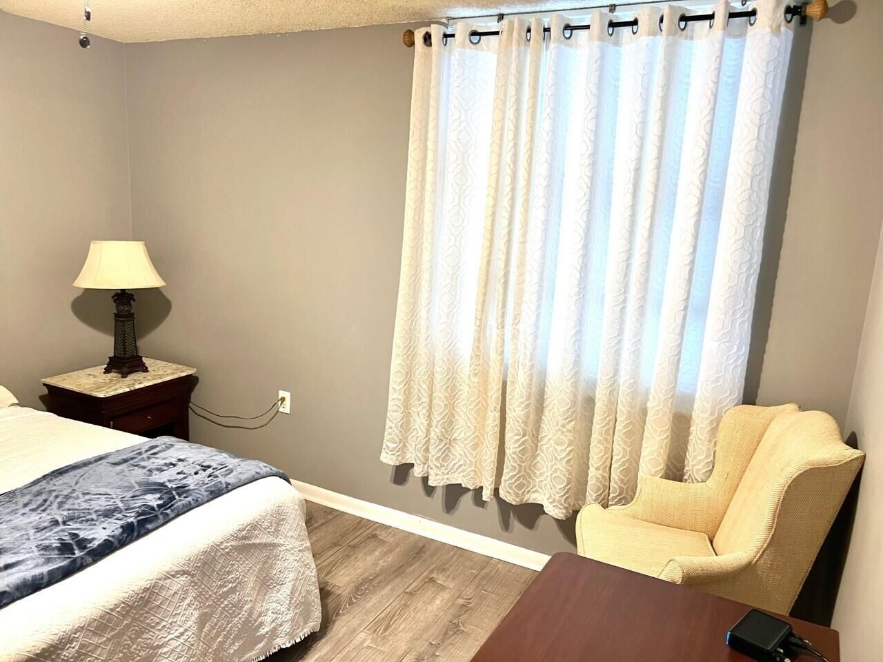 3500 Whitehall Drive N, Unit 202, West Palm Beach, FL 33401 Photo