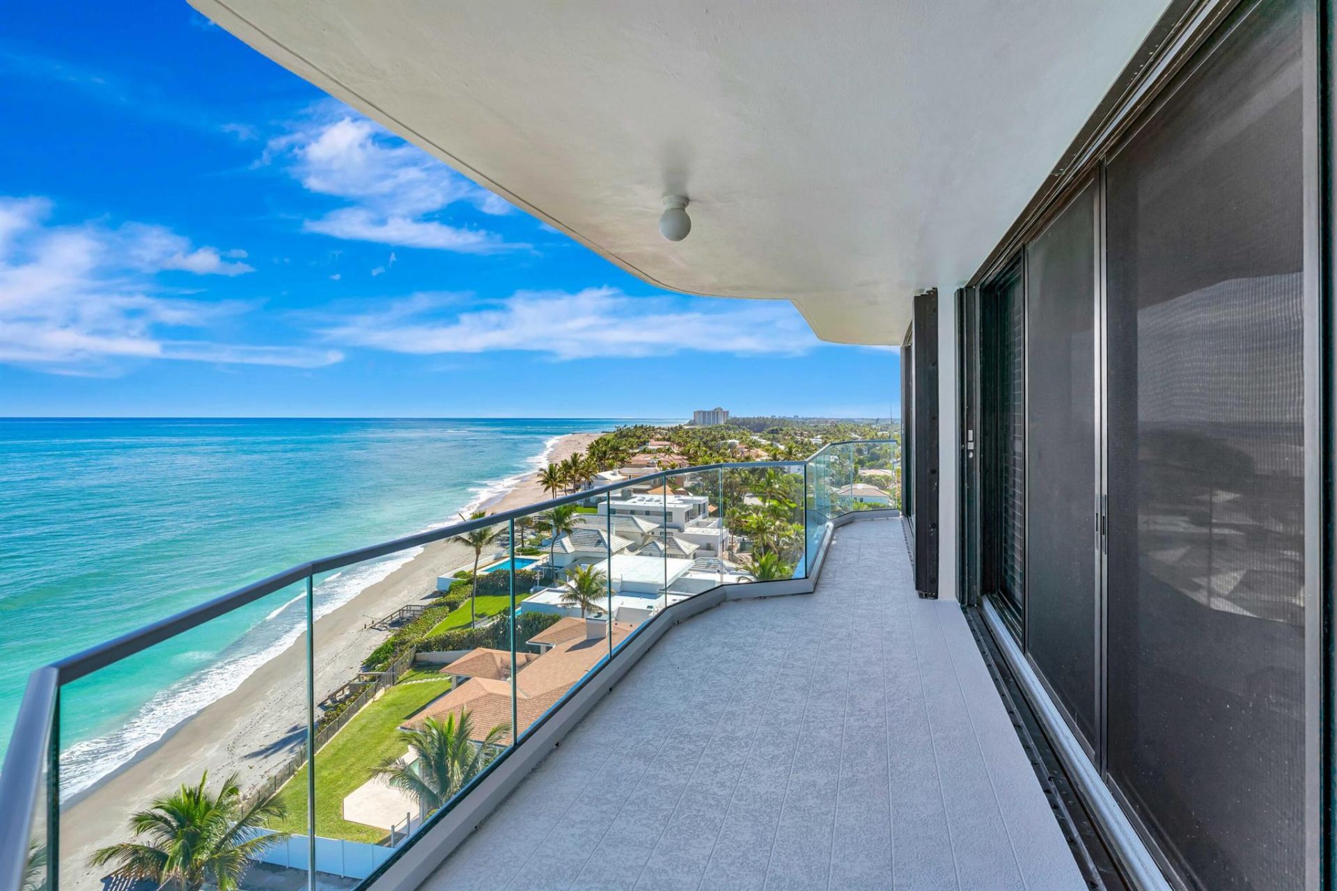 100 Beach Road, Unit 903, Tequesta, FL 33469 Photo