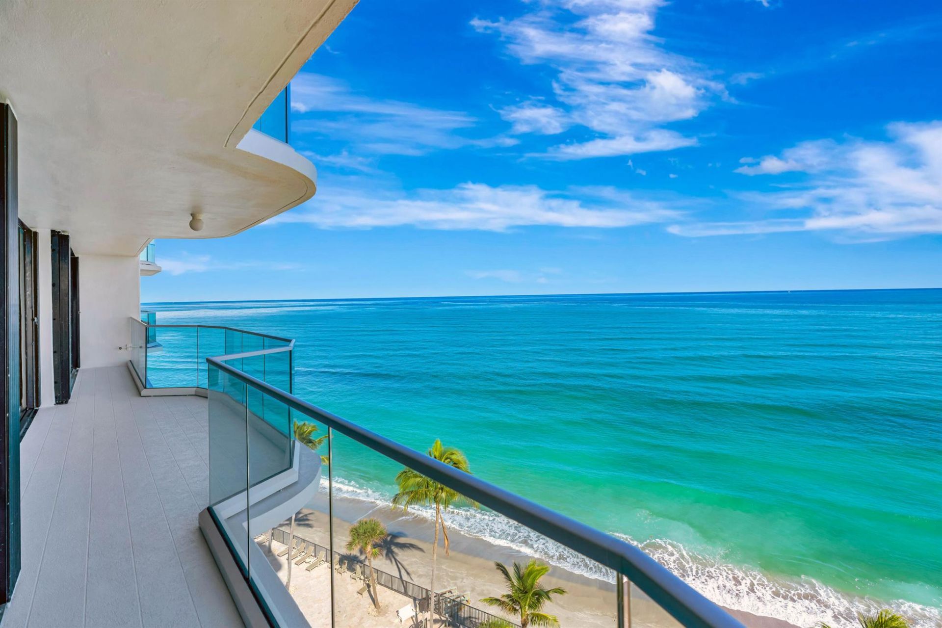 100 Beach Road, Unit 903, Tequesta, FL 33469 Photo