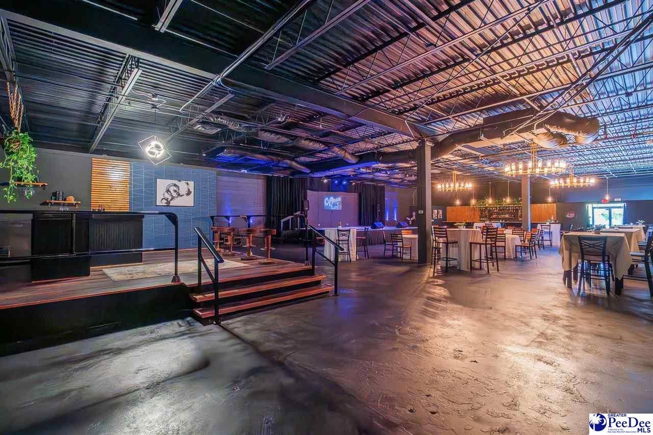 1 Village Park Photo 34