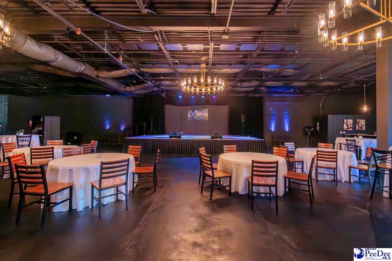 1 Village Park Photo 39