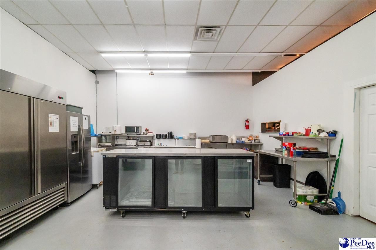 1 Village Park Photo 45