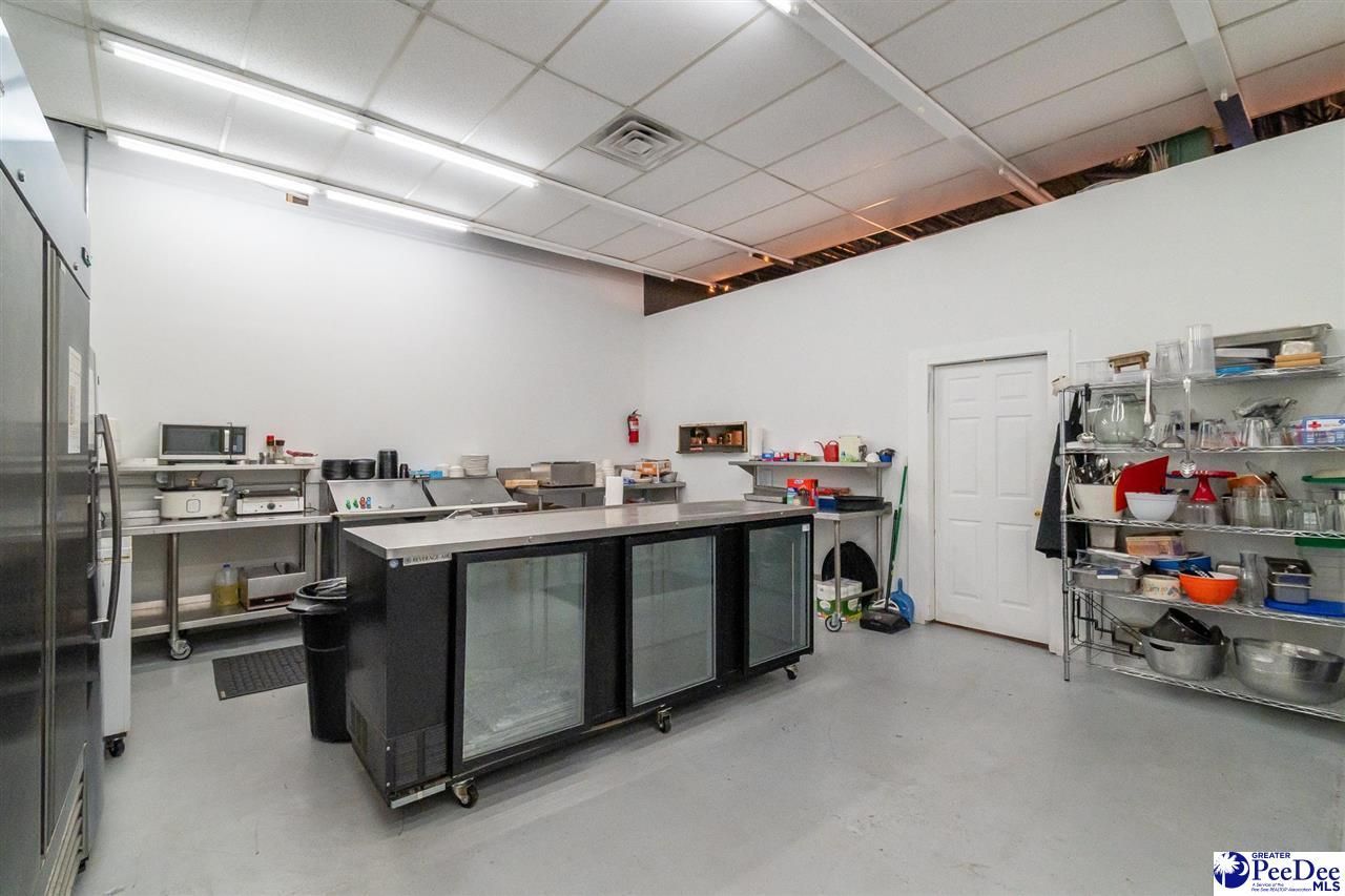 1 Village Park Photo 47