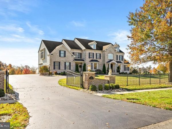 30 RIDGEVIEW WAY, ALLENTOWN, NJ 08501