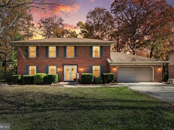 3971 LITTLE JOHN DRIVE, YORK, PA 17408