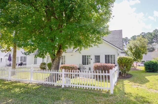 9086 Delancey Circle Photo 2