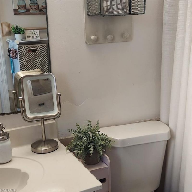 306 SE 2nd St, Cape Coral, FL 33990 Photo