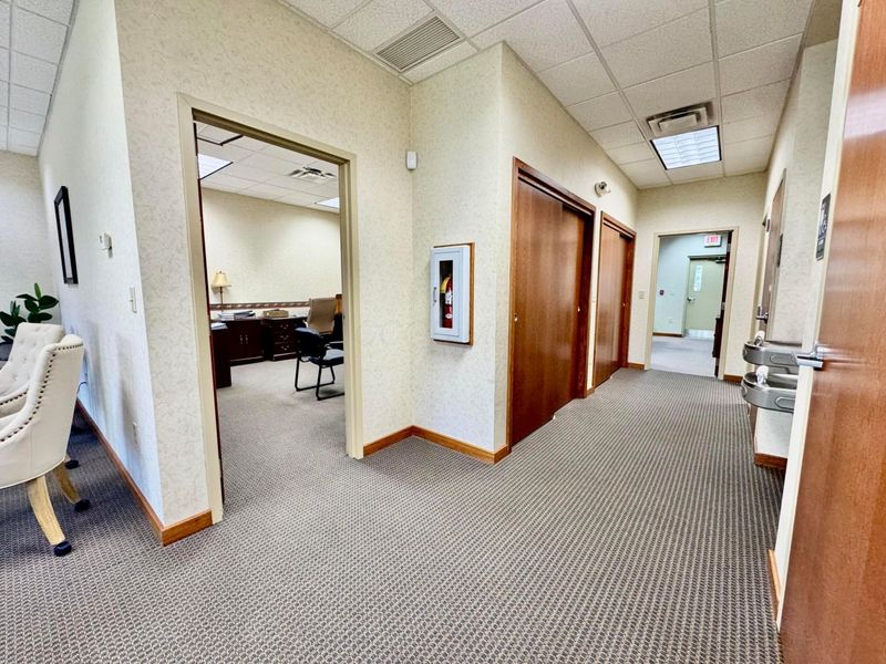 5004 Hoover Road, Grove City, OH 43123 Photo 10
