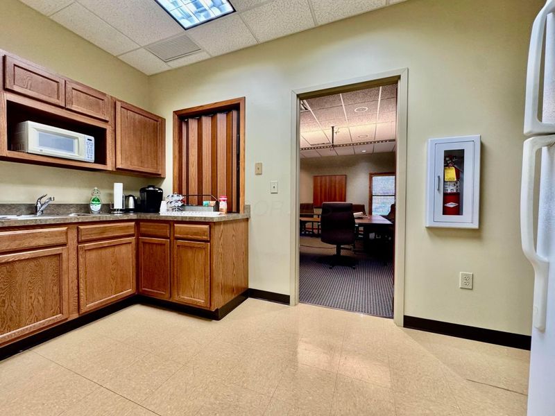5004 Hoover Road, Grove City, OH 43123 Photo 28
