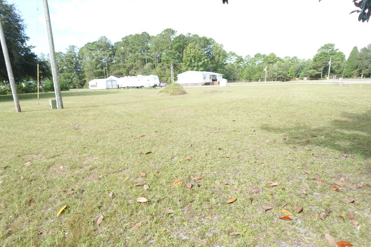 207 New Grade Road Photo 5