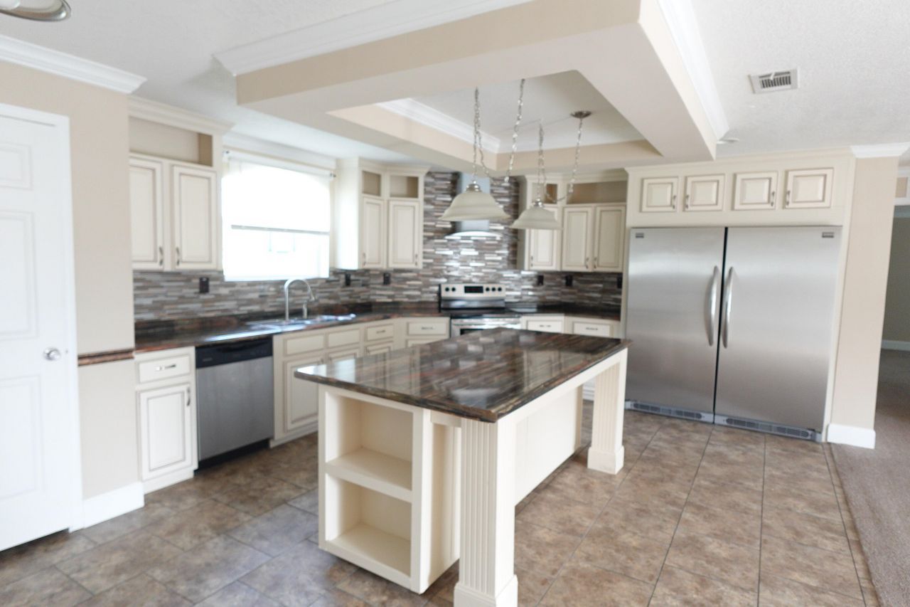 207 New Grade Road Photo 9