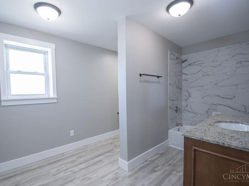 1950 W Taylor School Road, Milford Twp, OH 45013 Photo 12